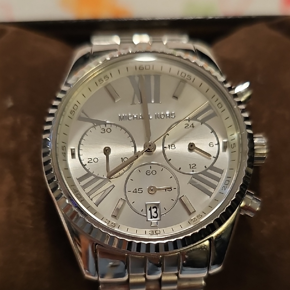 Michael Kors Metallic Silver Watch